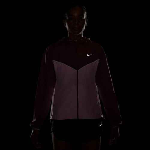 Geacă de alergare pentru femei Nike Tempo Windrunner pink smoke/pink rise