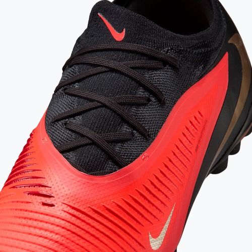 Încălțăminte de fotbal pentru bărbați Nike Phantom 6 Low Pro bright crimson/black/blur