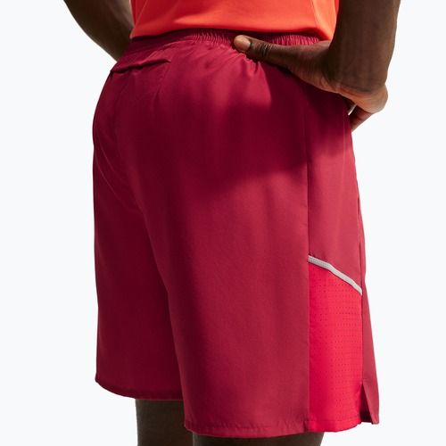 Pantaloni scurți de alergare pentru bărbați Nike Miler tough red/sport red