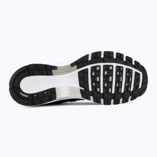 Încălțăminte pentru bărbați Nike P-6000 black/white/metallic silver/black