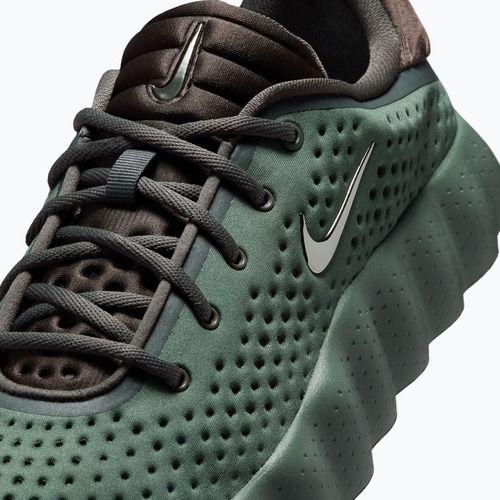 Încălțăminte pentru bărbați Nike Mind 002 camo green/newsprint/phantom