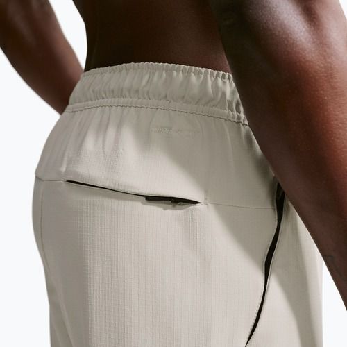 Pantaloni pentru bărbați Nike Unlimited ight orewood brown/black/light orewood brown