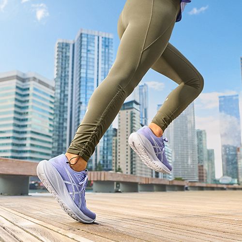 Încălțăminte de alergare pentru femei Asics Gel-Cumulus 28 White/Orange Glow