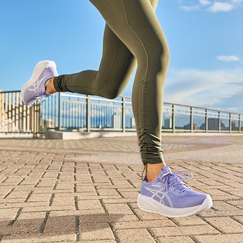 Încălțăminte de alergare pentru femei Asics Gel-Cumulus 28 White/Orange Glow