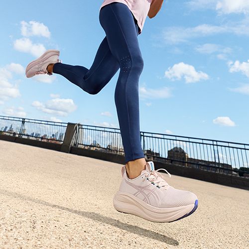 Încălțăminte de alergare pentru femei ASICS Gel-Nimbus 28 white/sun coral