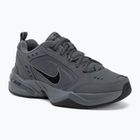 Încălțăminte de antrenament pentru bărbați Nike Air Monarch IV dark grey/black