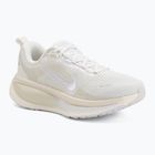 Încălțăminte de alergare pentru femei Nike Vomero 18 ESS summit white/chalk/sea glass/white