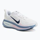 Încălțăminte de alergare pentru femei Nike Vomero 18 white/work blue/midnight navy