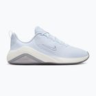 Încălțăminte de antrenament pentru femei Nike Bella 7 football grey/sail/metallic cool grey