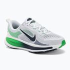 Pantofi de alergare Nike Vomero 18 alb/verdele scânteietor/bleumarin închis