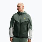 Bluză pentru bărbați Nike Tech Windrunner Full Zip camo green/black spruce/chrome yellow