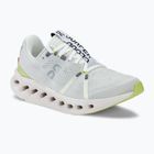Încălțăminte de alergare pentru femei On Cloudsurfer white/sand