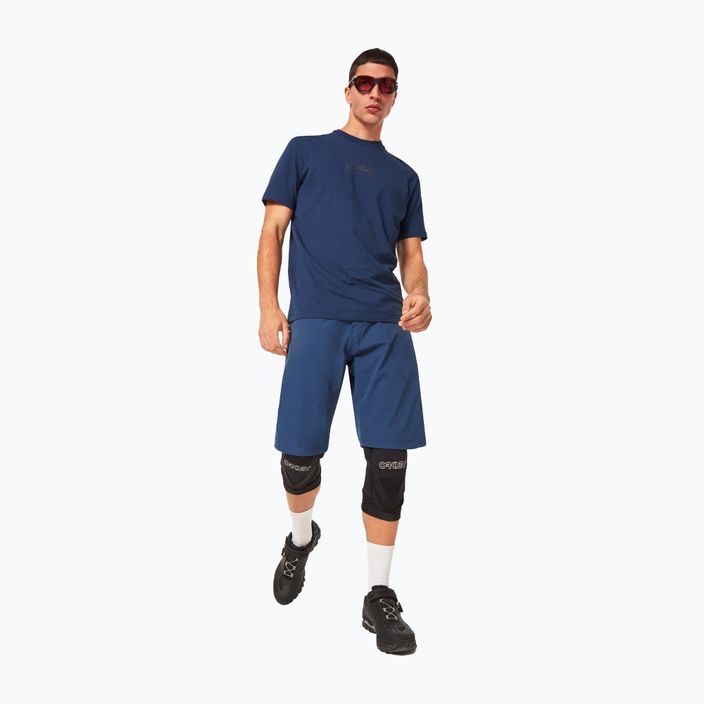 Pantaloni scurți de ciclism pentru bărbați Oakley Drop In MTB albastru FOA403124 2