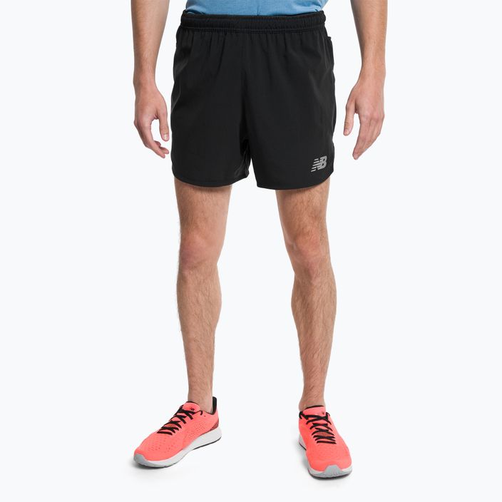 Pantaloni scurți de alergare pentru bărbați New Balance Impact Run 5" negru MS21268BK
