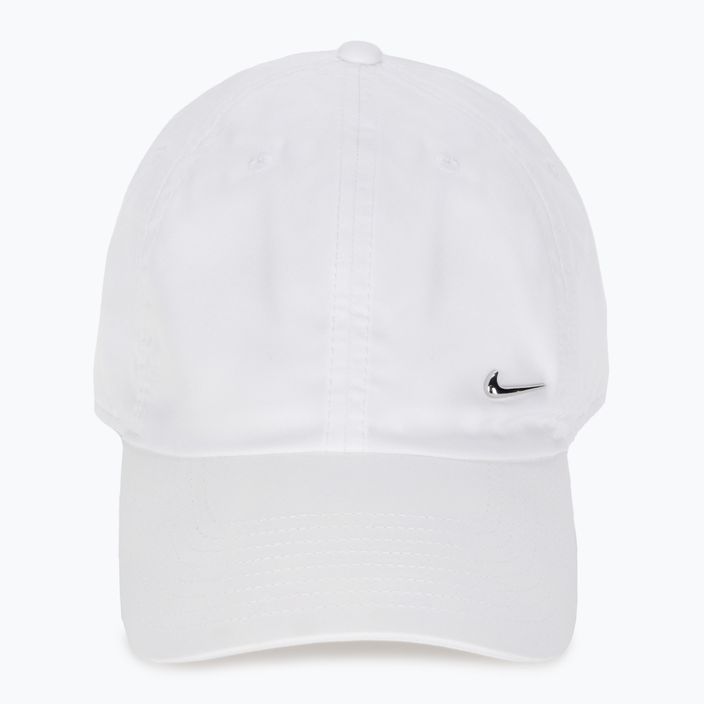 Șapcă Nike Dri-Fit Club Unstructured Metal Swoosh white/metallic silver 2