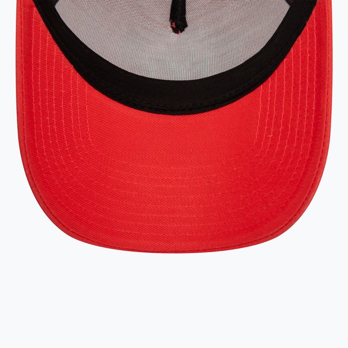 Șapcă pentru bărbați New Era League Essential Trucker New York Yankees bright red 5