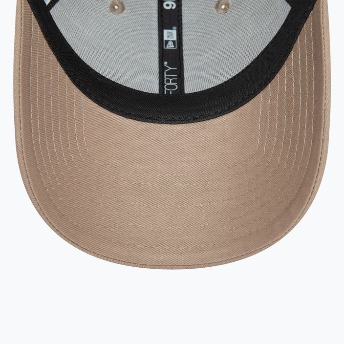 Șapcă pentru bărbați New Era Ne Essential 9Forty pastel brown 5