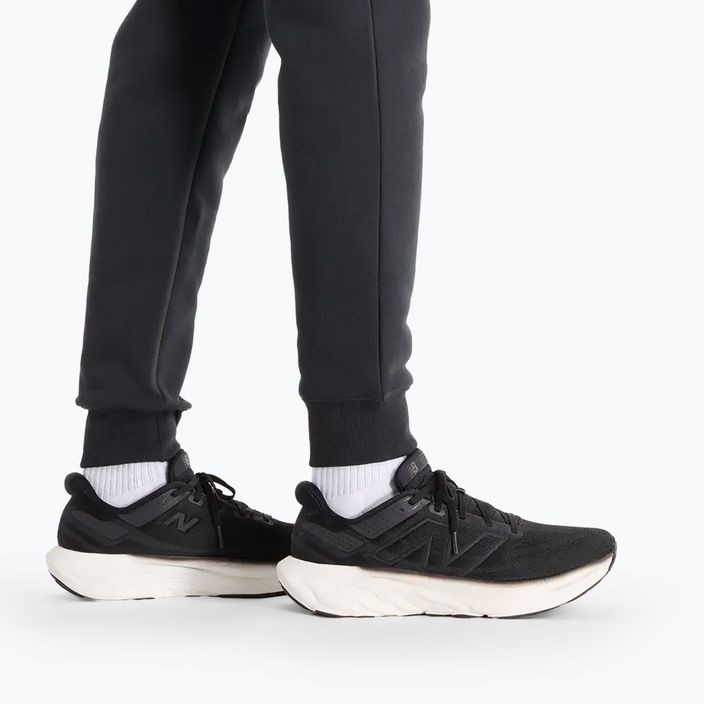 Pantaloni pentru bărbați New Balance Fleece Jogger black 6