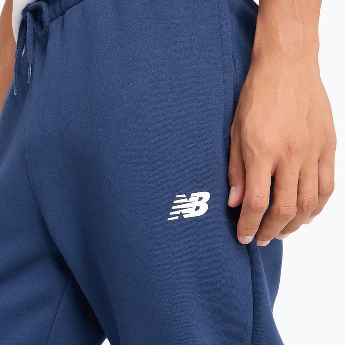 Pantaloni pentru bărbați New Balance Fleece Jogger navy 5