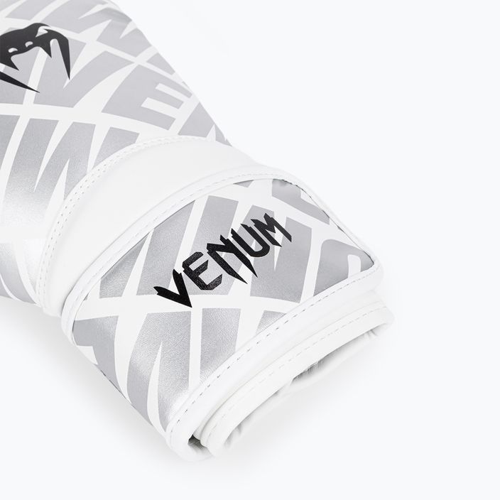 Mănuși de box Venum Contender 1.5 XT Boxing white/silver 6