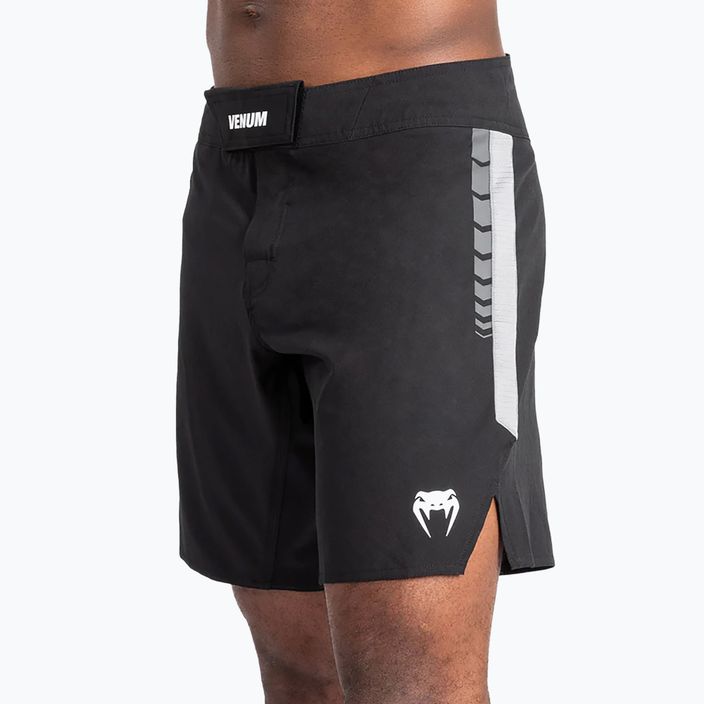 Pantaloni scurți de antrenament pentru bărbați Venum Tempest Fight black/ grey 4