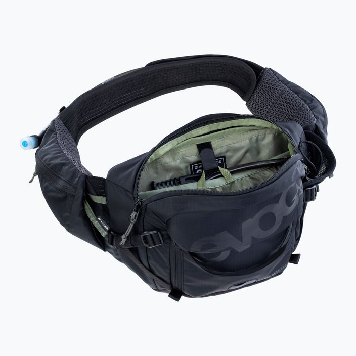 Borsetă EVOC Hip Pack Pro 3 l cu rezervor 1.5 l black 8