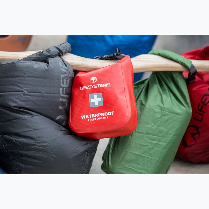 Trusă de prim ajutor Lifesystems Waterproof Aid Kit red 7