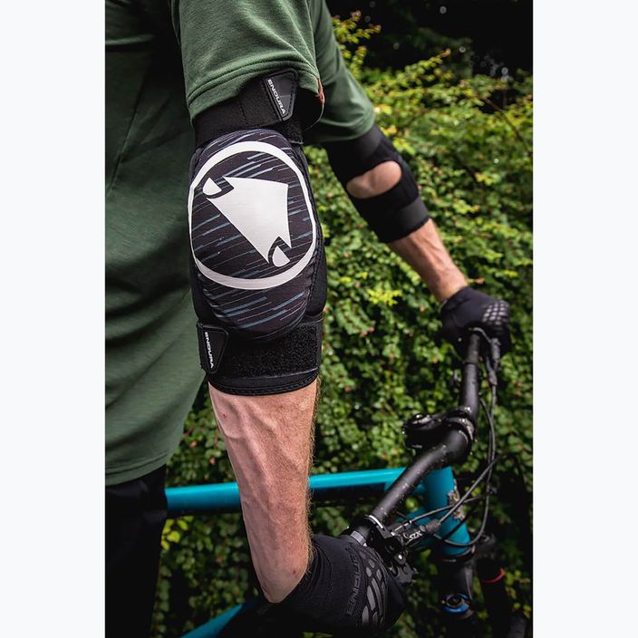 Protecții de cot pentru bicicletă Endura Singletrack II Elbow Protector black 4