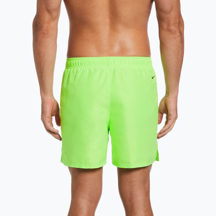 Pantaloni scurți de baie Nike Swoosh Break 5" Volley pentru bărbați, verde NESSC601-387 2