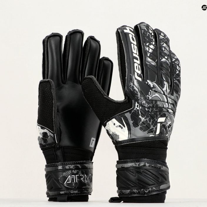 Mănuși de portar Reusch Attrakt Solid negru 5370515-7700 9