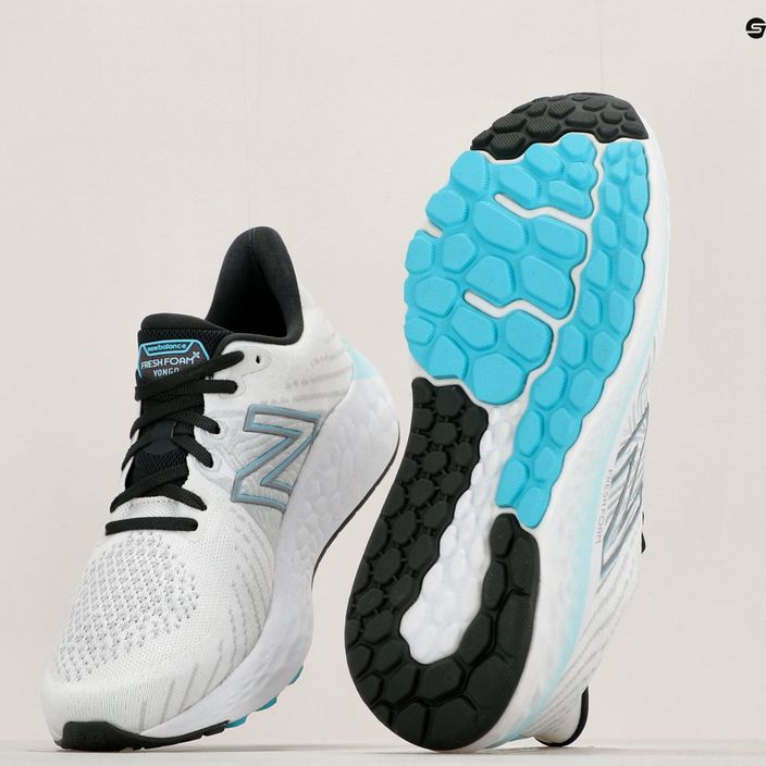 Pantofi de alergare pentru femei New Balance Fresh Foam X Vongo v5 gri WVNGOCW5 13