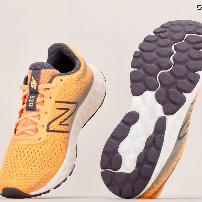 Pantofi de alergare pentru femei New Balance W520V8 solar flare 12
