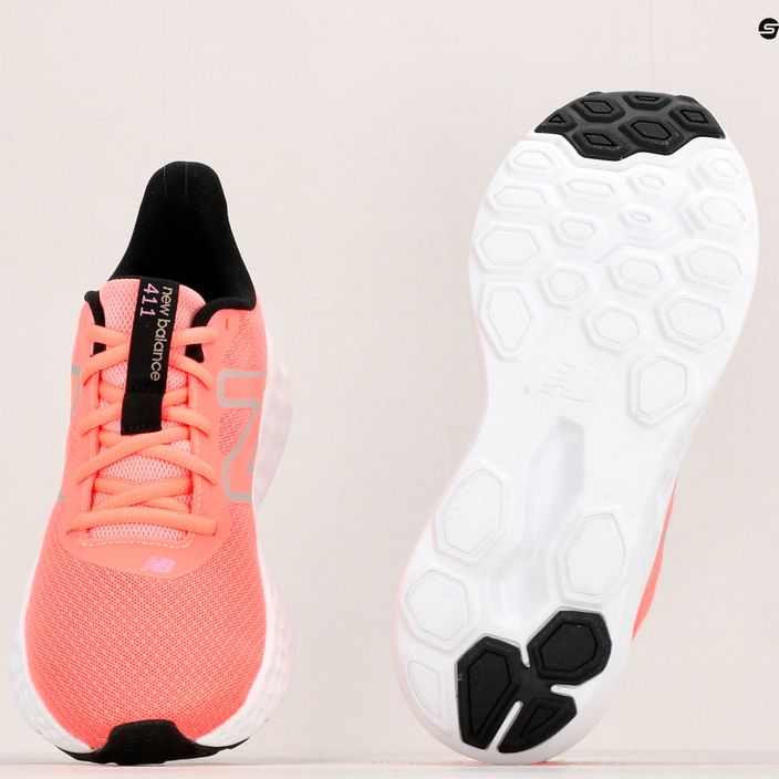 Pantofi de alergare pentru femei New Balance W411V3 roz 18