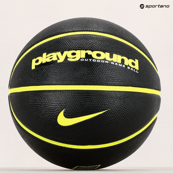 Nike Everyday Playground 8P dezumflat baschet N1004498-085 dimensiune 6 6