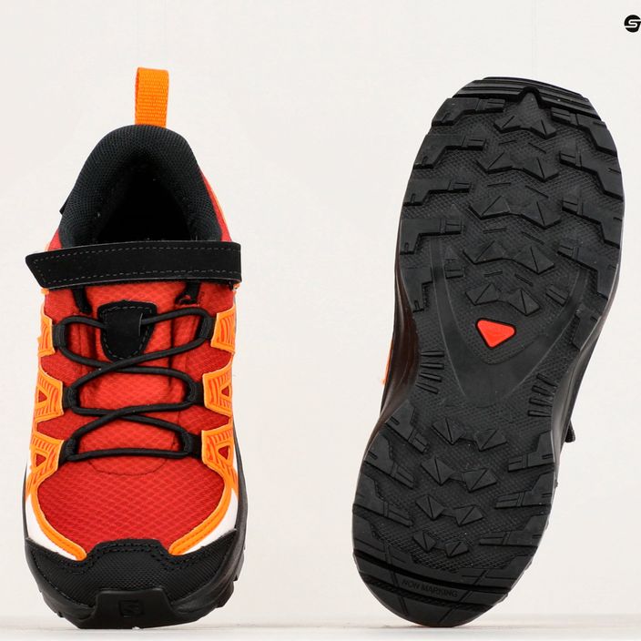 Pantofi de trekking pentru copii Salomon Xa Pro V8 CSWP roșu/negru/opărat pentru copii 18