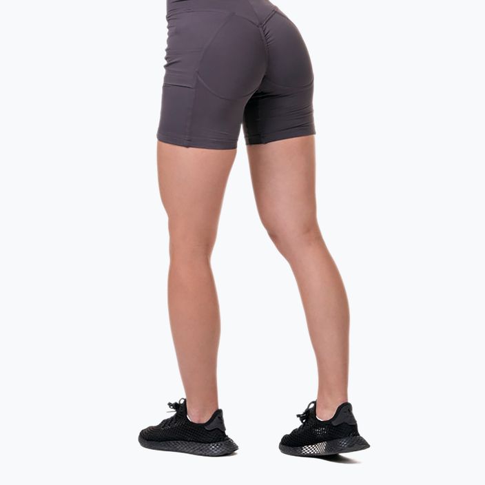 Pantaloni scurți de antrenament pentru femei NEBBIA Biker Fit & Smart mov 5752810 2