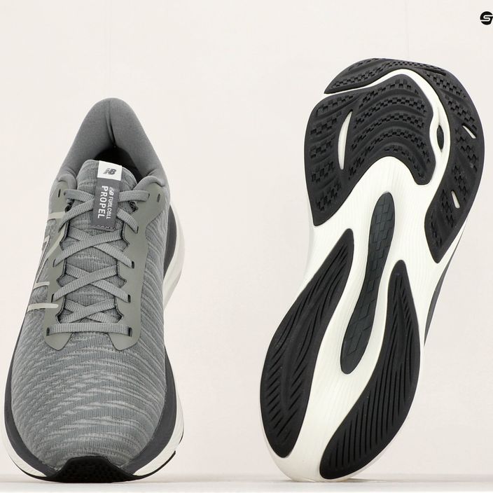 New Balance pantofi de alergare pentru bărbați MFCPRV4 materie gri 12