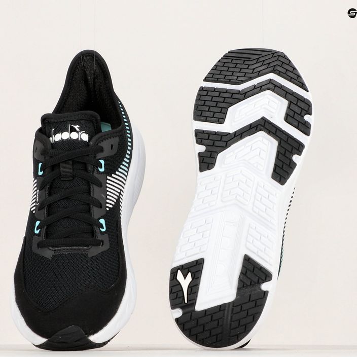 Pantofi de alergare pentru femei Diadora Passo 3 negru/alb/albastru de arabă 19