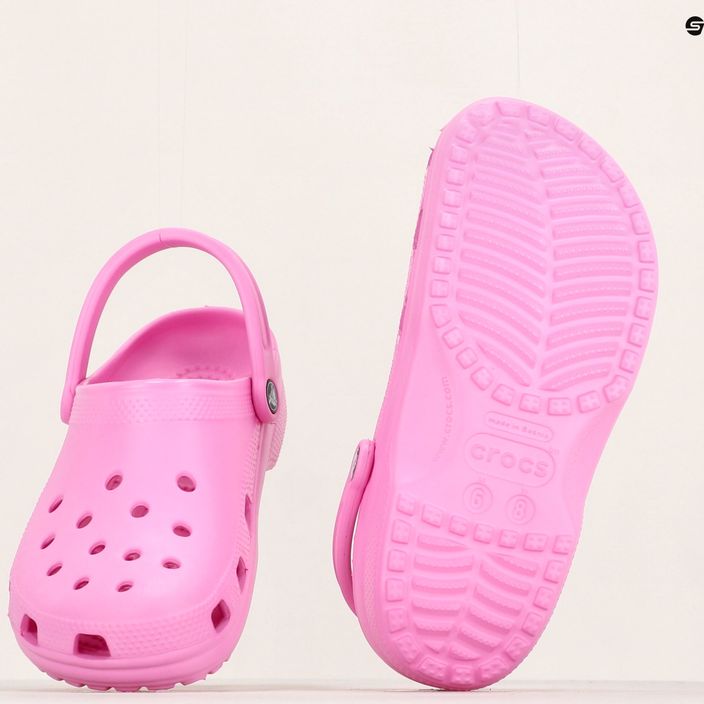 Șlapi Crocs Classic taffy roz pentru bărbați Crocs Classic taffy pink flip-flops 13