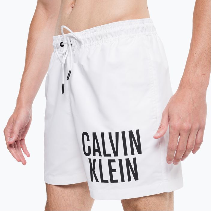 Bărbați Calvin Klein Medium Pantaloni scurți de înot cu cordon, alb 8