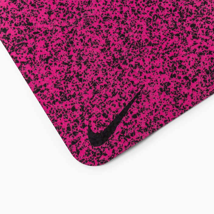 Covoraș de yoga Nike Flow 4 mm roz N1002410-635 3