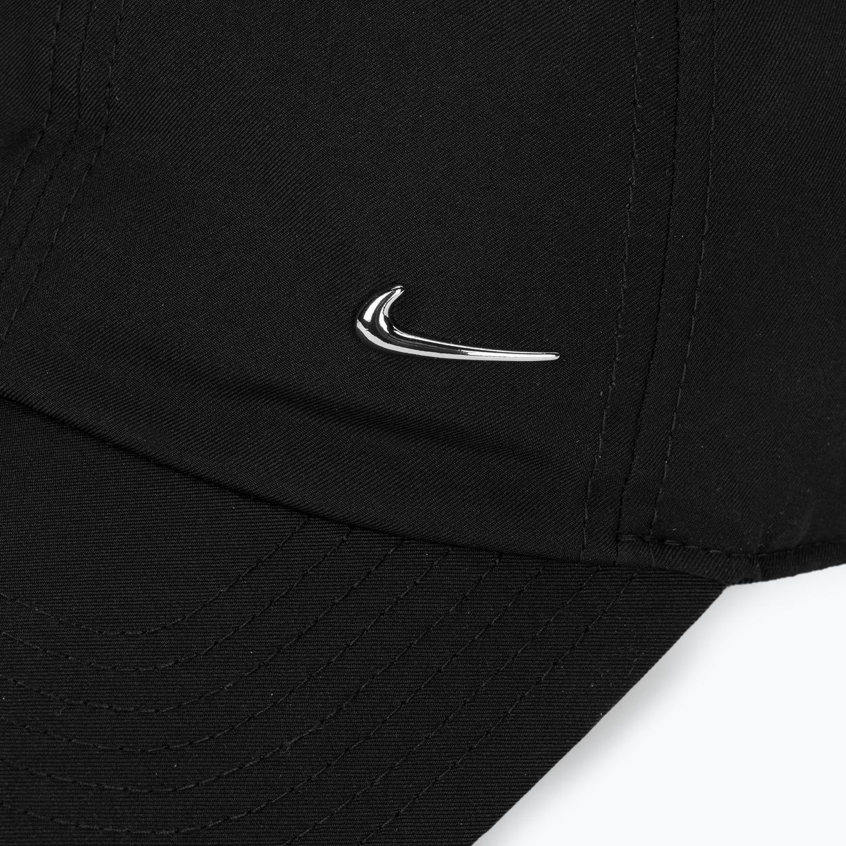 Șapcă Nike Dri-Fit Club Unstructured Metal Swoosh black/metallic silver 3