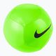 Minge de fotbal Nike Pitch Team electric green/black mărimea 3 2