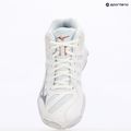 Încălțăminte de volei pentru femei Mizuno Wave Voltage 2 Mid white/aleutian/cloud pink 9