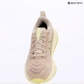 Încălțăminte de alergare pentru femei  ASICS Gel-Cumulus 27 mineral beige/ huddle yellow 16