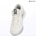 Încălțăminte de volei pentru femei Nike Hyperquick Court Flight SE smmit white/metalic silver/pure platinum 18