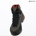 Încălțăminte de trekking pentru femei La Sportiva TX5 Evo Mid GTX carbon/redwood 9