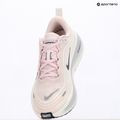 Încălțăminte de alergare pentru femei Nike Vomero Plus pearl pink/white/midnight navy 14