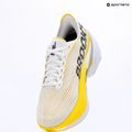 Încălțăminte de alergare pentru femei Brooks Hyperion Max 4 white/cyber yellow/black 9