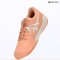 Încălțăminte de tenis pentru femei ASICS Gel-Challenger 15 Clay W cantaloupe/white 9